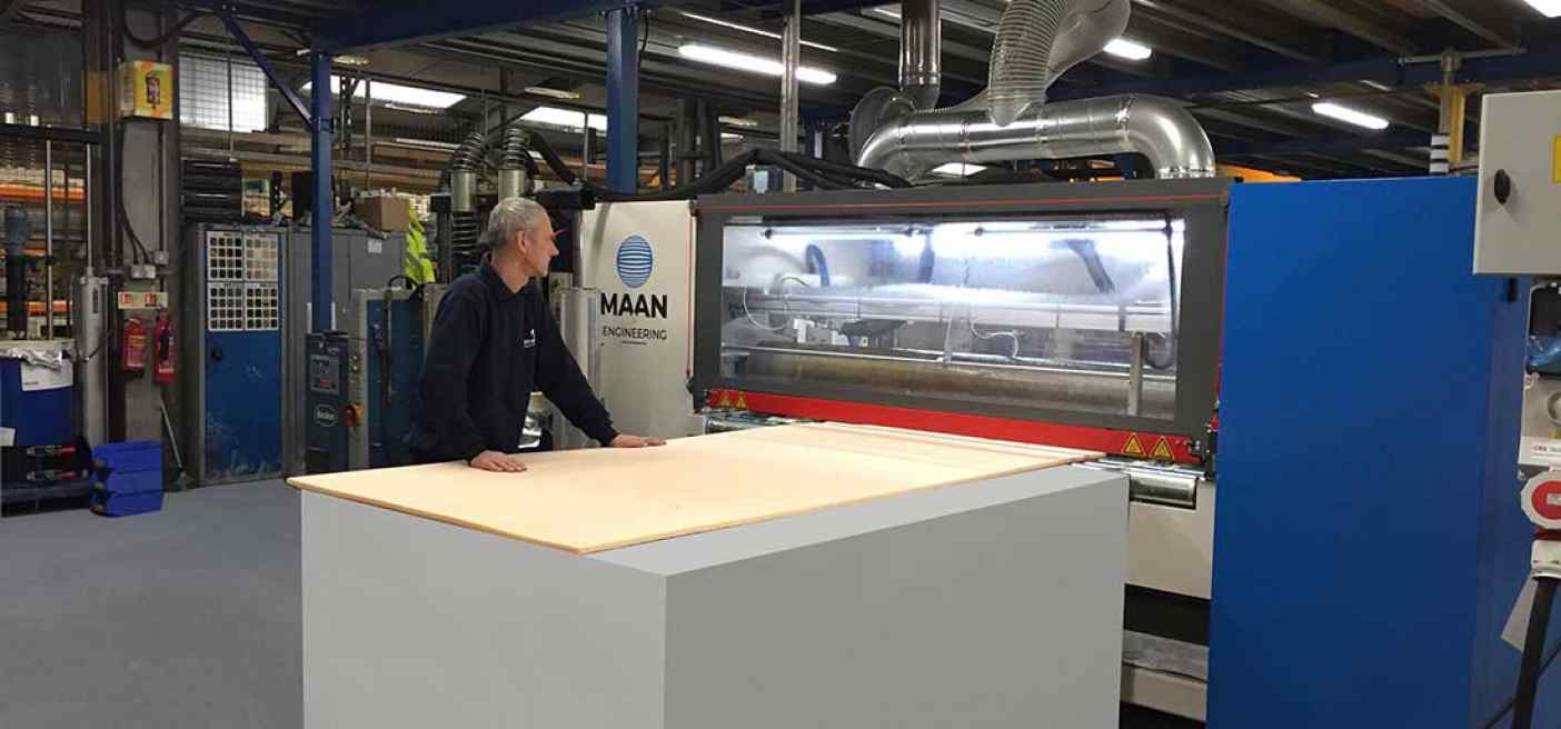 Boding Machine Weatherite Air Conditioning Boding Machine Weatherite Air Conditioning